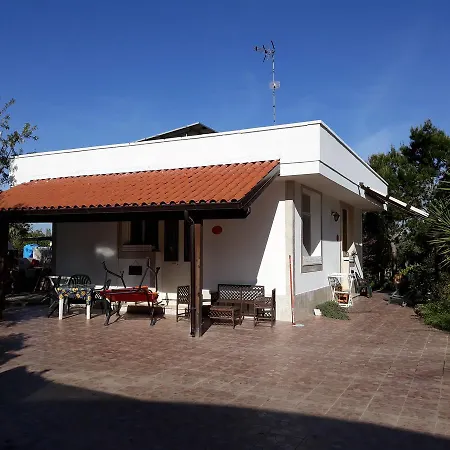 Bed & Breakfast La Gazza Ladra *